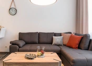 13-home-staging-2-izboveho-bytu-obyvacka-HomeBrand