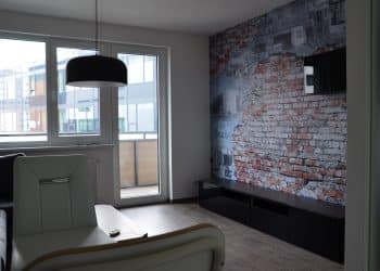 3-foto-bytu-pred-home-stagingom-obyvacka