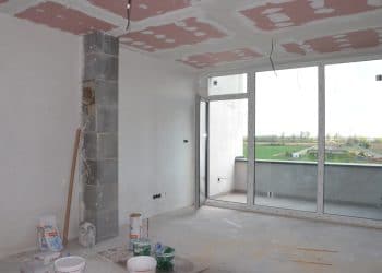 Rekonštrukcia-a-homestaging-bytu-na-prenajom-foto-pred-Cierna-voda-obyvacka-2